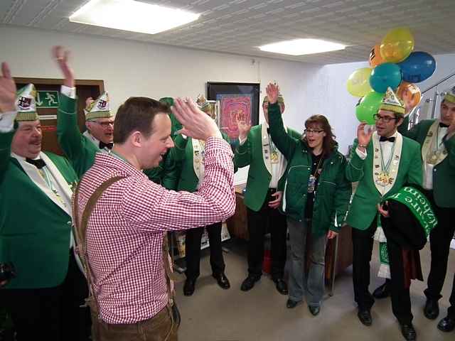 Weiberfastnacht bei den Banken