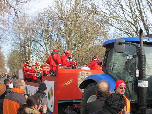 Karnevalszug 2013 - Kommandeursburg 2