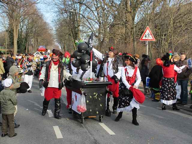 Karnevalszug 2013 - Kommandeursburg 2