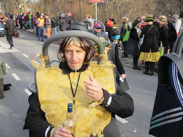 Karnevalszug 2013 - Kommandeursburg 2
