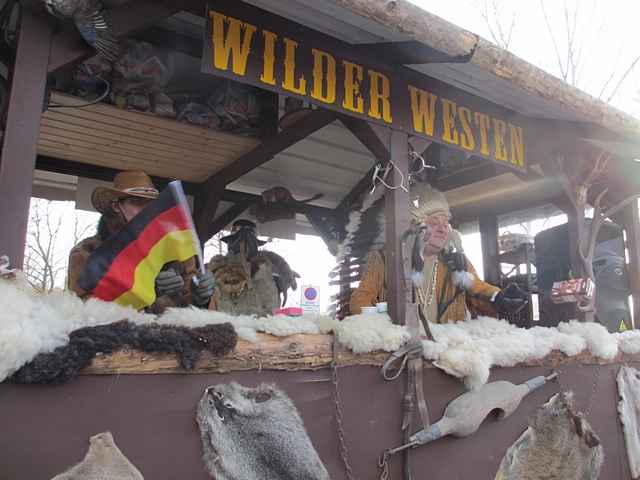 Karnevalszug 2013 - Kommandeursburg 2