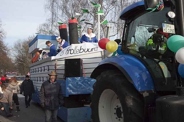 Karnevalszug 2013 - Kommandeursburg 1