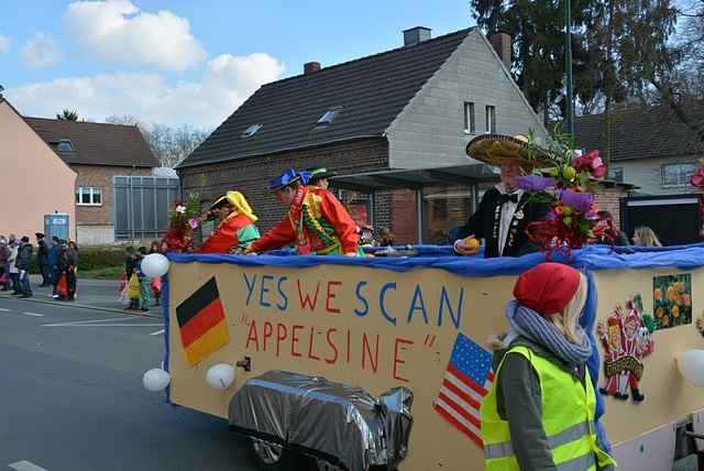 Karnevalszug 2014 - Bilder aus Bergerhausen