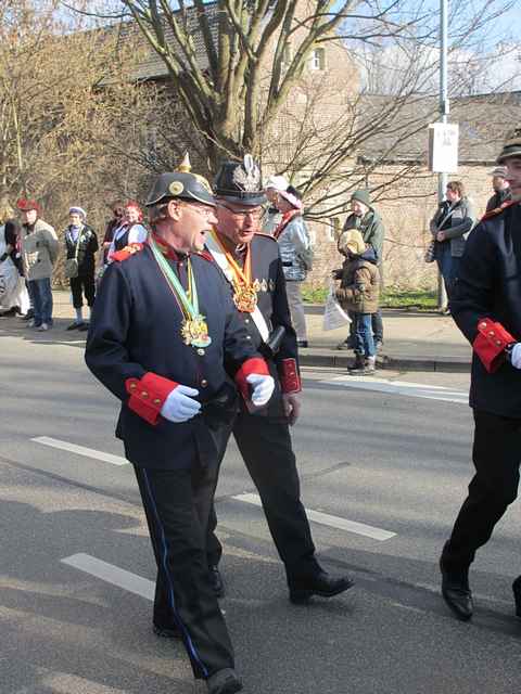 Karnevalszug 2014 - Bilder an der Kommandeursburg