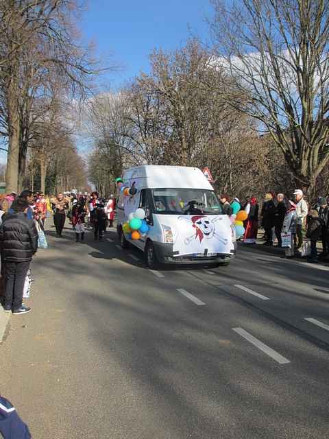 Karnevalszug 2014 - Bilder an der Kommandeursburg