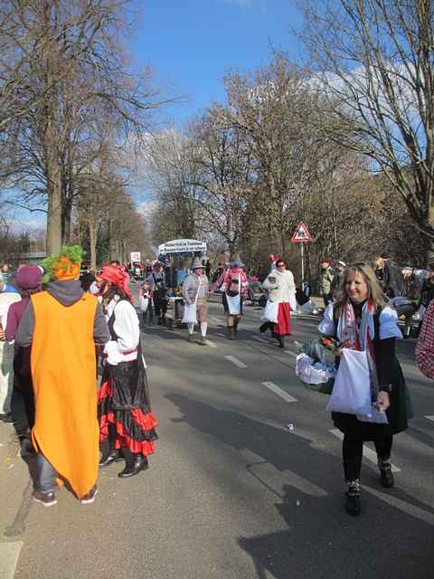 Karnevalszug 2014 - Bilder an der Kommandeursburg