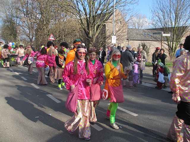 Karnevalszug 2014 - Bilder an der Kommandeursburg