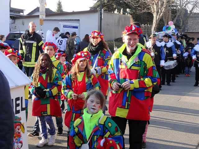 Karnevalszug 2015 - Bilder vom Giffelsberger Weg