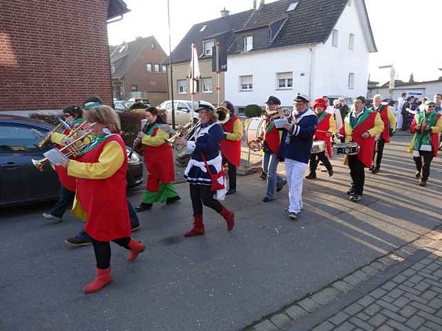 Karnevalszug 2015 - Bilder vom Giffelsberger Weg