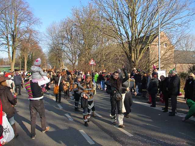 Karnevalszug 2015 - Bilder an der Kommandeursburg