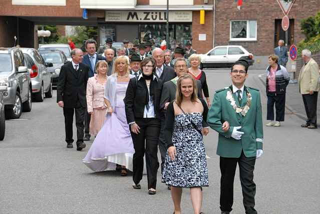 Fahnenschwenken, Krnung Dorfknigin und Ehrungenrnung Dorfknigin