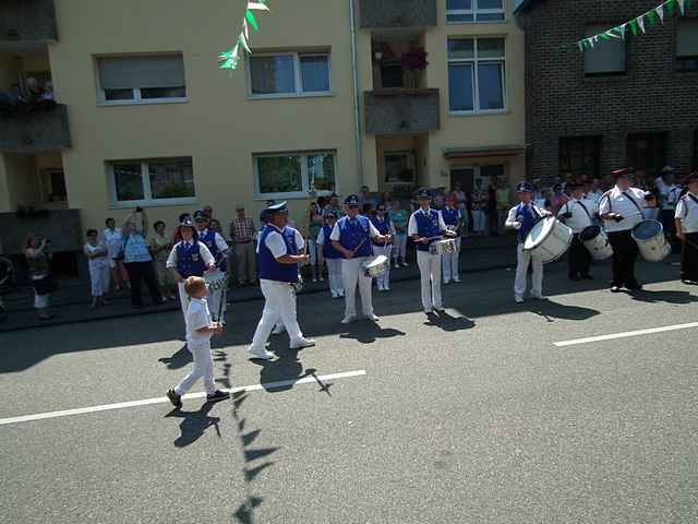 Schtzenzug durch Blatzheim