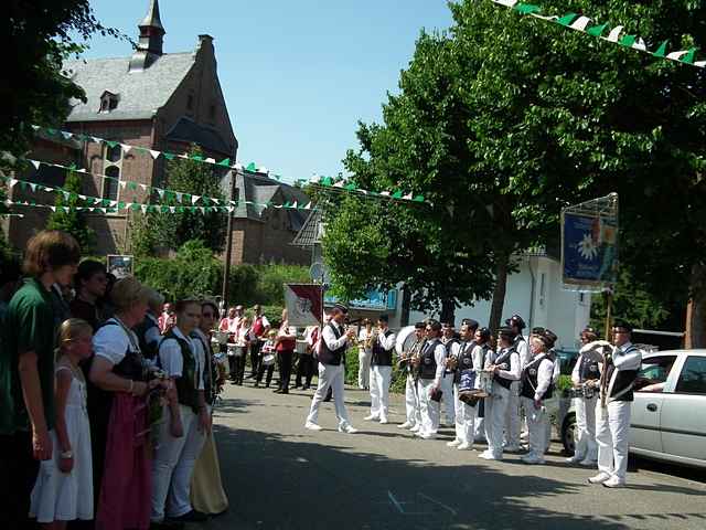 Schtzenzug durch Blatzheim