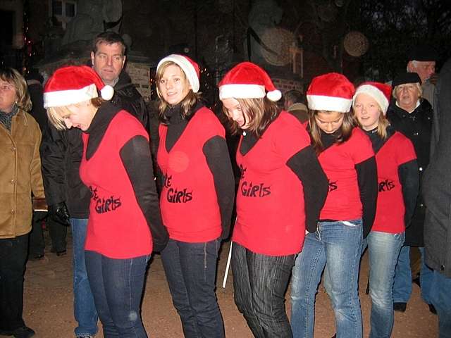 Fire-Girls beim Weihnachtsmarkt