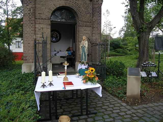 Messe an der Kapelle 2010