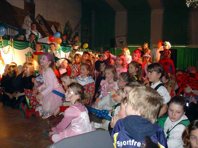 Kinder-Kostmsitzung 2005