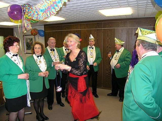 Weiberfastnacht bei der Volksbank