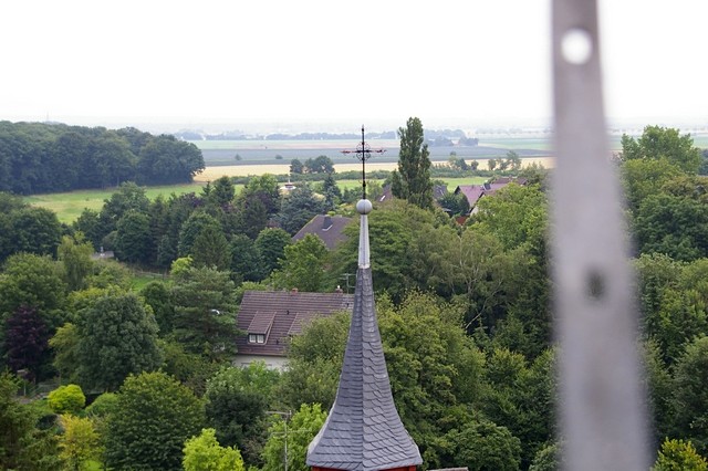 In und um dem Kirchturm