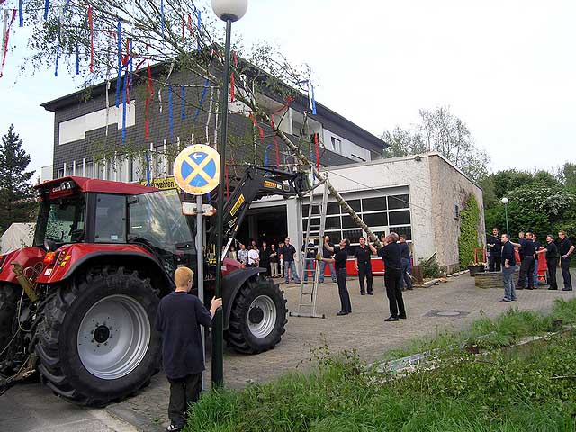 Maibaum 2005 der Feuerwehr
