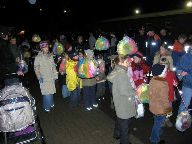 Martinszug der Grundschule 2004