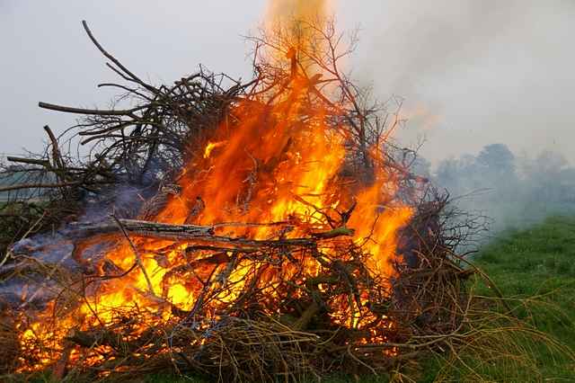 Osterfeuer