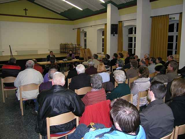 1. Stadtteilforum