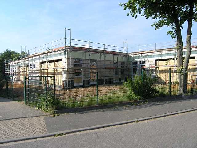 Rasselband im Bau