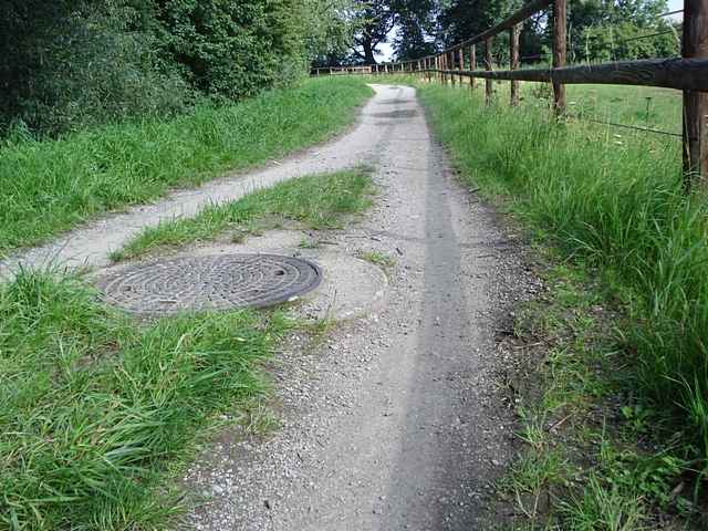 Gefhrliche Kante fr Radfahrer