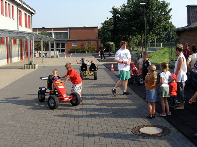 Unser Dorf spielt Fuball 2004