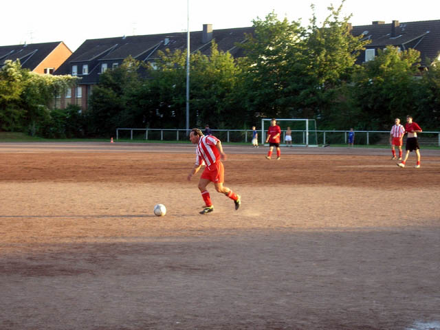 Unser Dorf spielt Fuball 2004