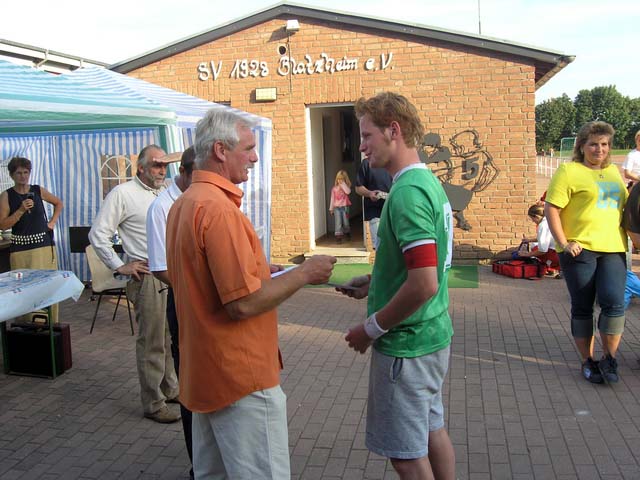 Unser Dorf spielt Fuball 2005