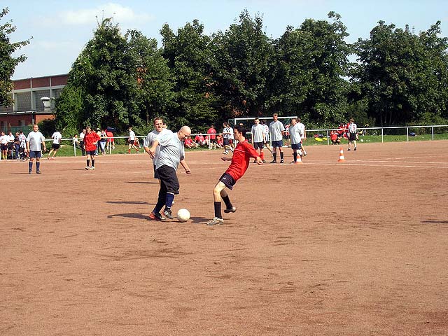 Unser Dorf spielt Fuball 2005