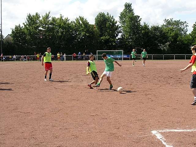 Unser Dorf spielt Fuball 2006