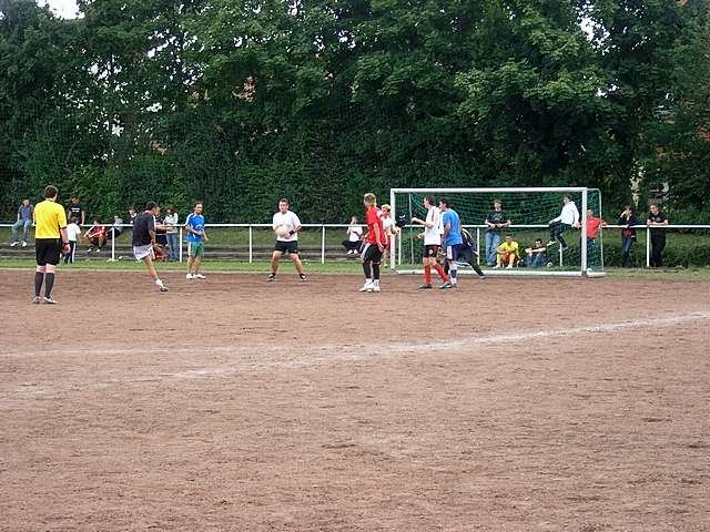 Unser Dorf spielt Fuball 2008