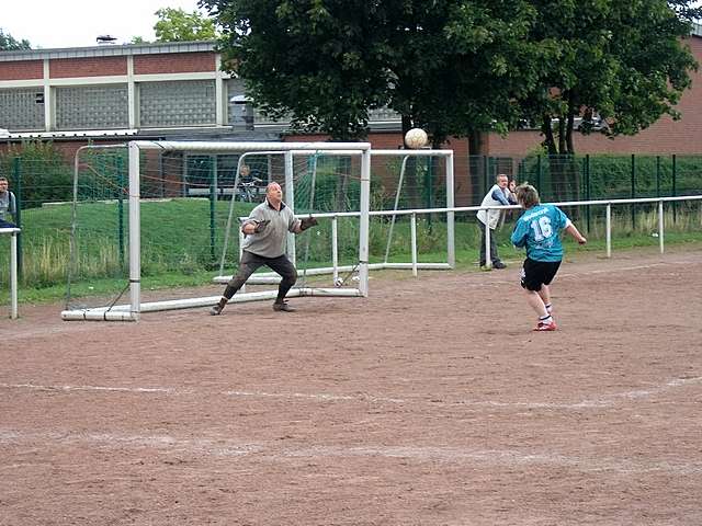 Unser Dorf spielt Fuball 2008