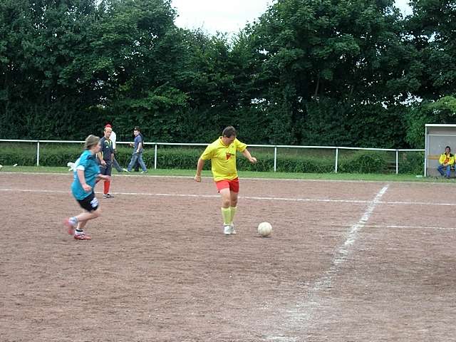 Unser Dorf spielt Fuball 2008