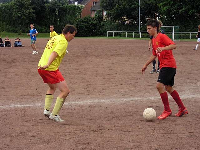 Unser Dorf spielt Fuball 2008