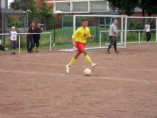 Unser Dorf spielt Fuball 2008