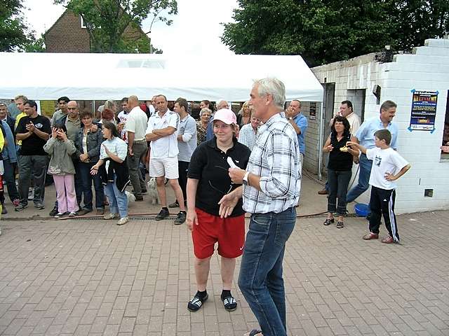 Unser Dorf spielt Fuball 2008