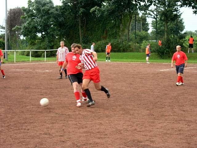 Unser Dorf spielt Fuball 2008