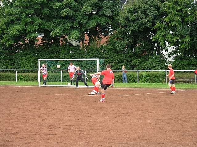 Unser Dorf spielt Fuball 2008