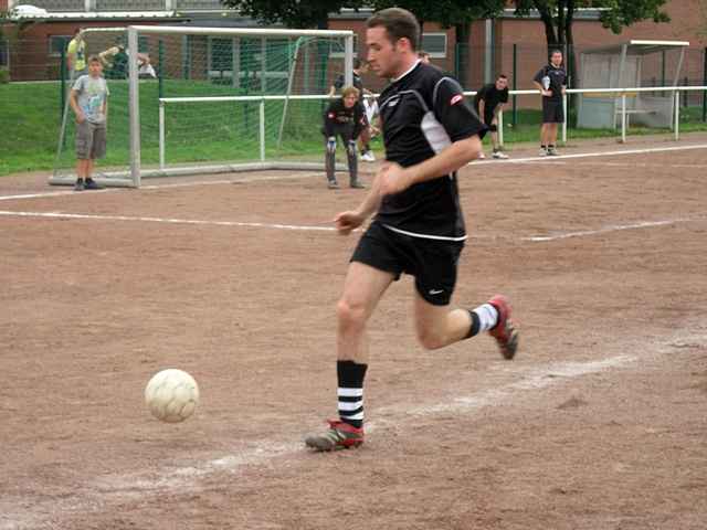 Unser Dorf spielt Fuball 2010