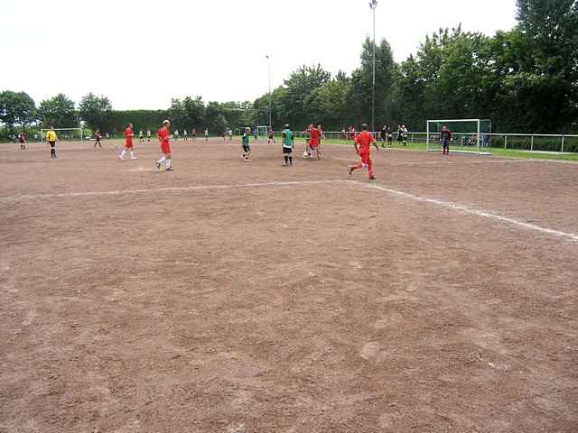 Unser Dorf spielt Fuball 2010