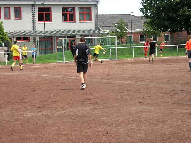 Unser Dorf spielt Fuball 2010