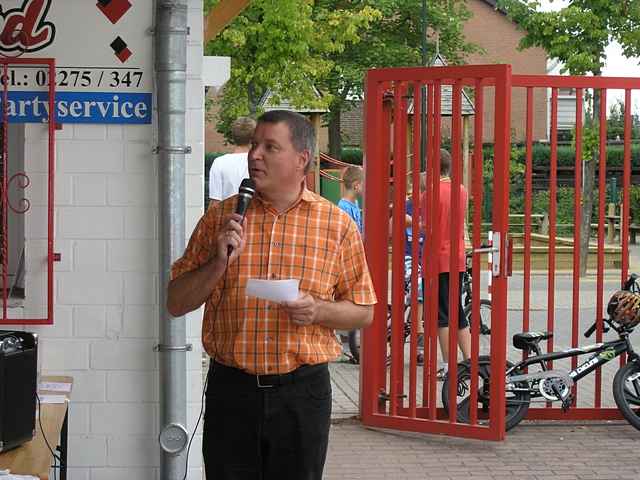 Unser Dorf spielt Fuball 2010