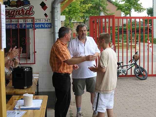 Unser Dorf spielt Fuball 2010