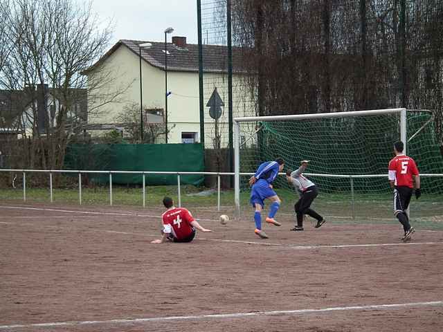 Spiel gegen Blau-Wei Kerpen