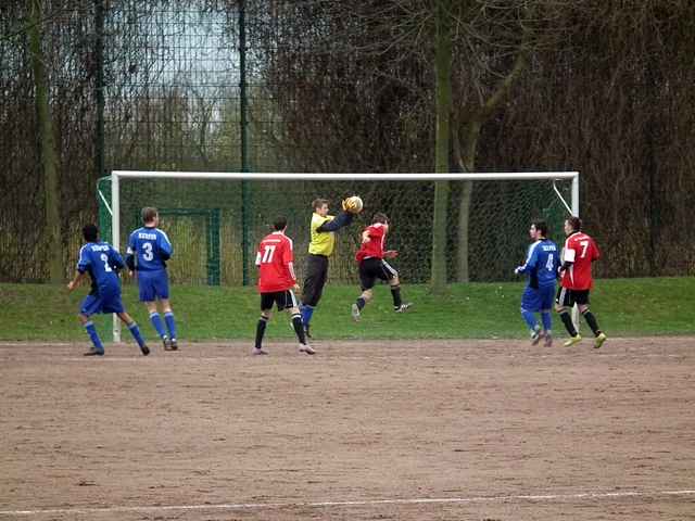 Spiel gegen Blau-Wei Kerpen