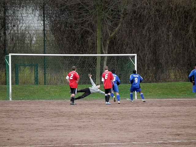 Spiel gegen Blau-Wei Kerpen