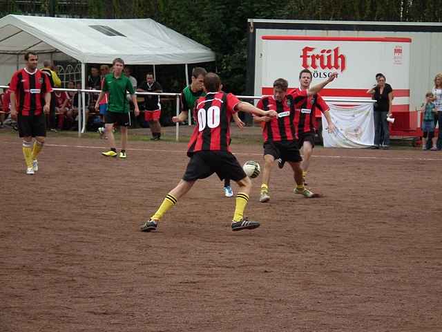 Unser Dorf spielt Fuball 2011